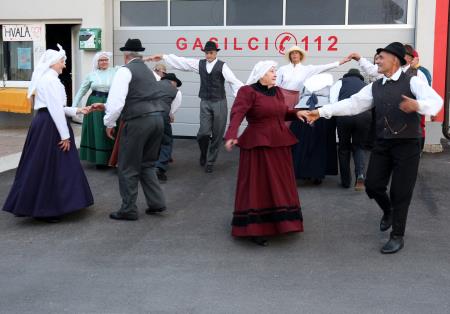 Slovesnost ob15. obletnici  Notranjskega domoljubnega društva General Maister Unec 49 Foto Ljubo Vukelič